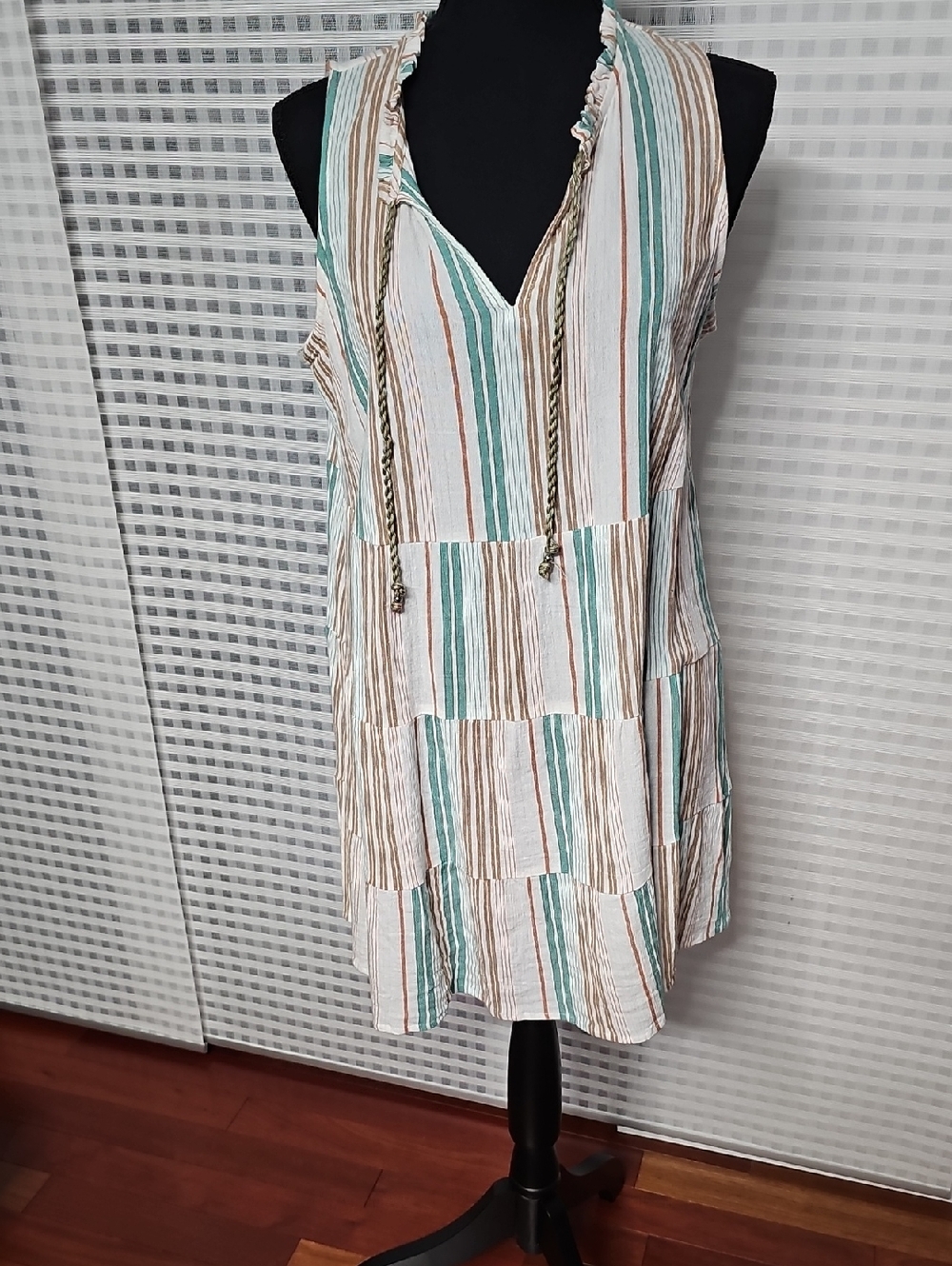 J. Jill White Striped Tunic Top with Earth Tones